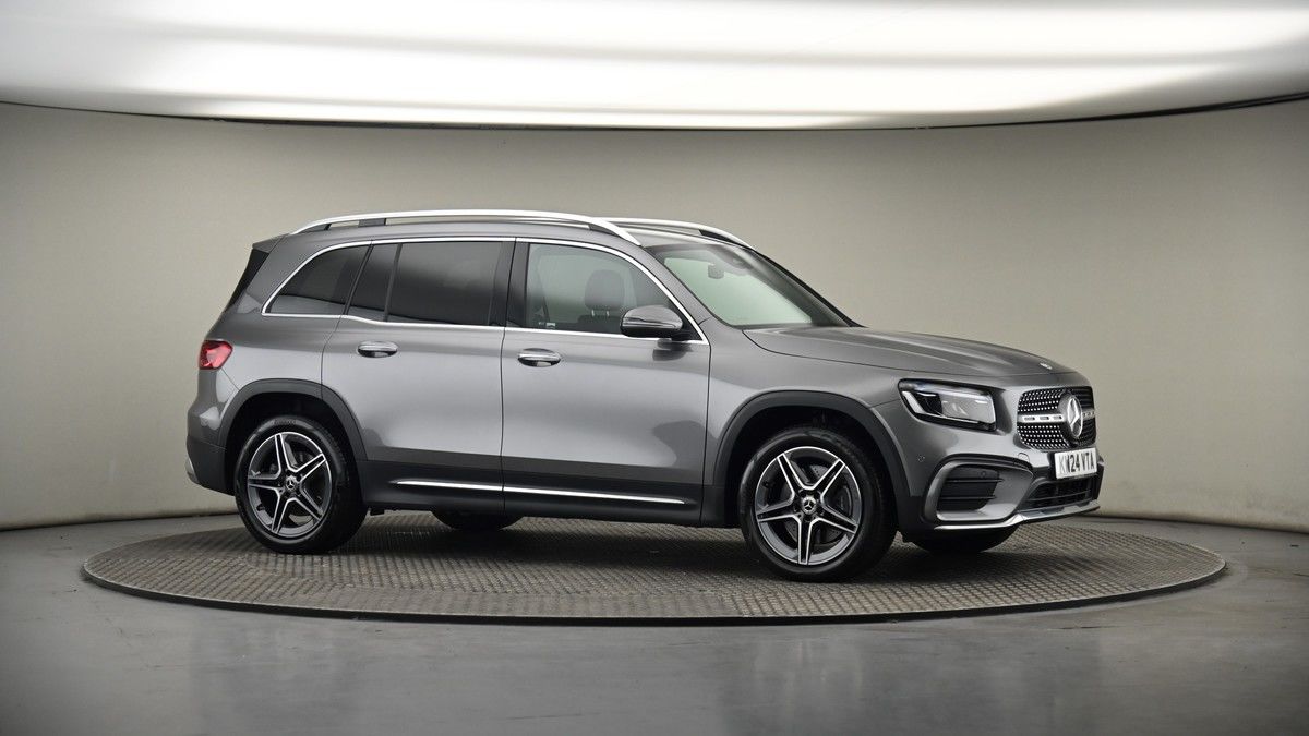 Mercedes-Benz GLB Image 6