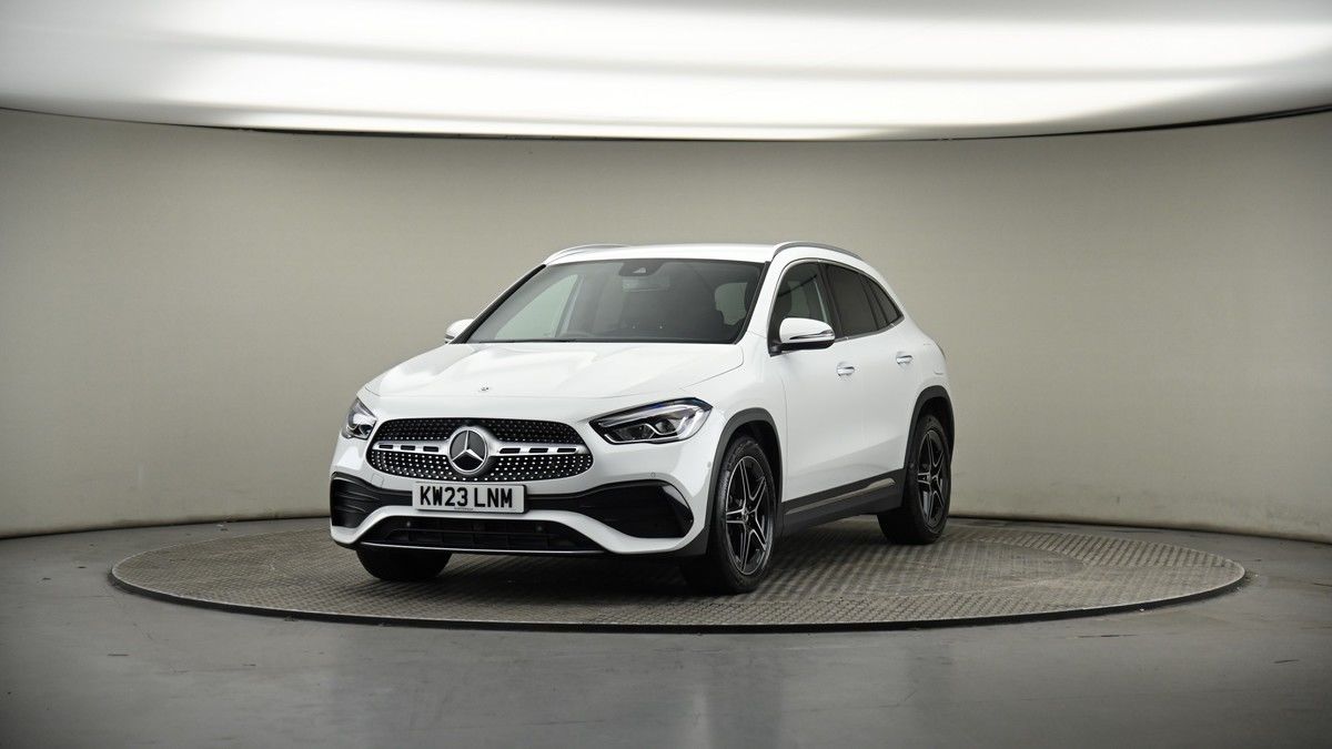 More views of Mercedes-Benz GLA
