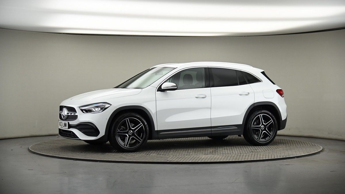 More views of Mercedes-Benz GLA