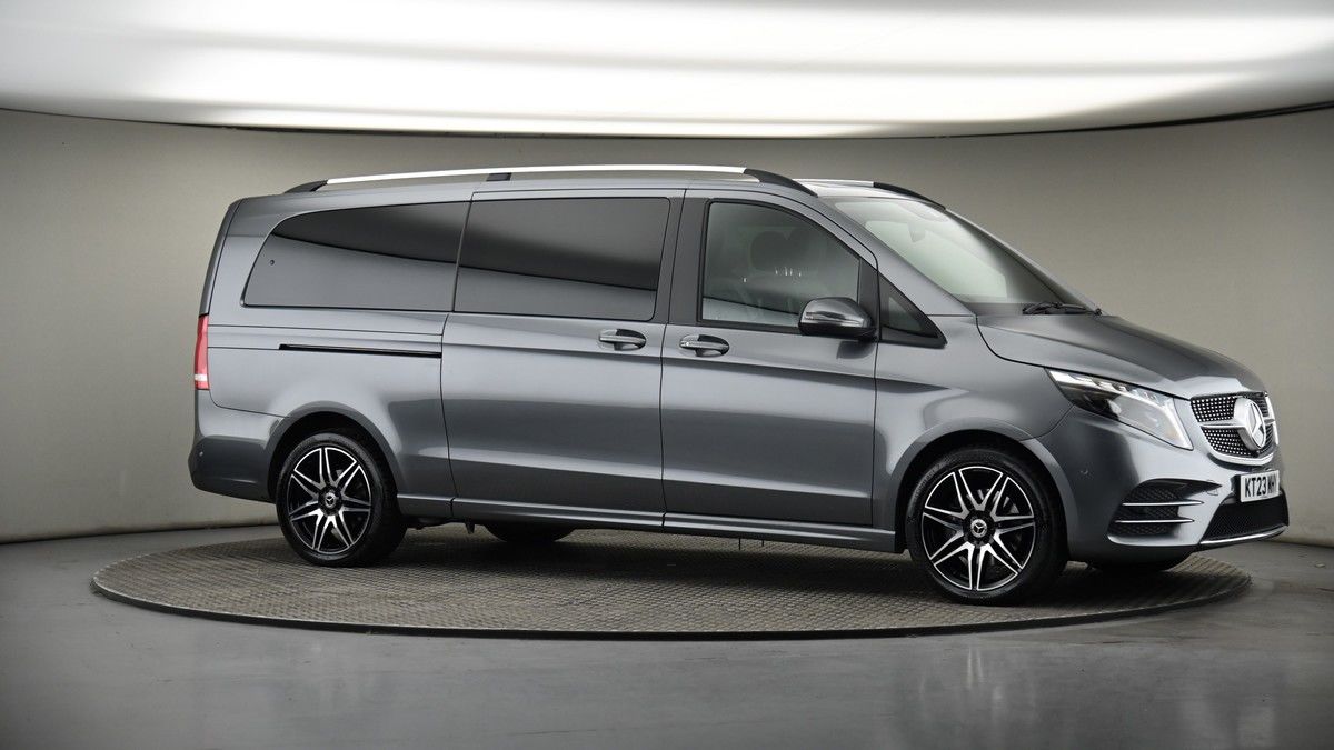 Mercedes-Benz V Class Image 6