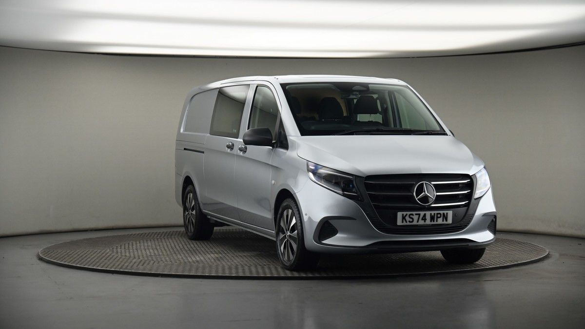 More views of Mercedes-Benz Vito