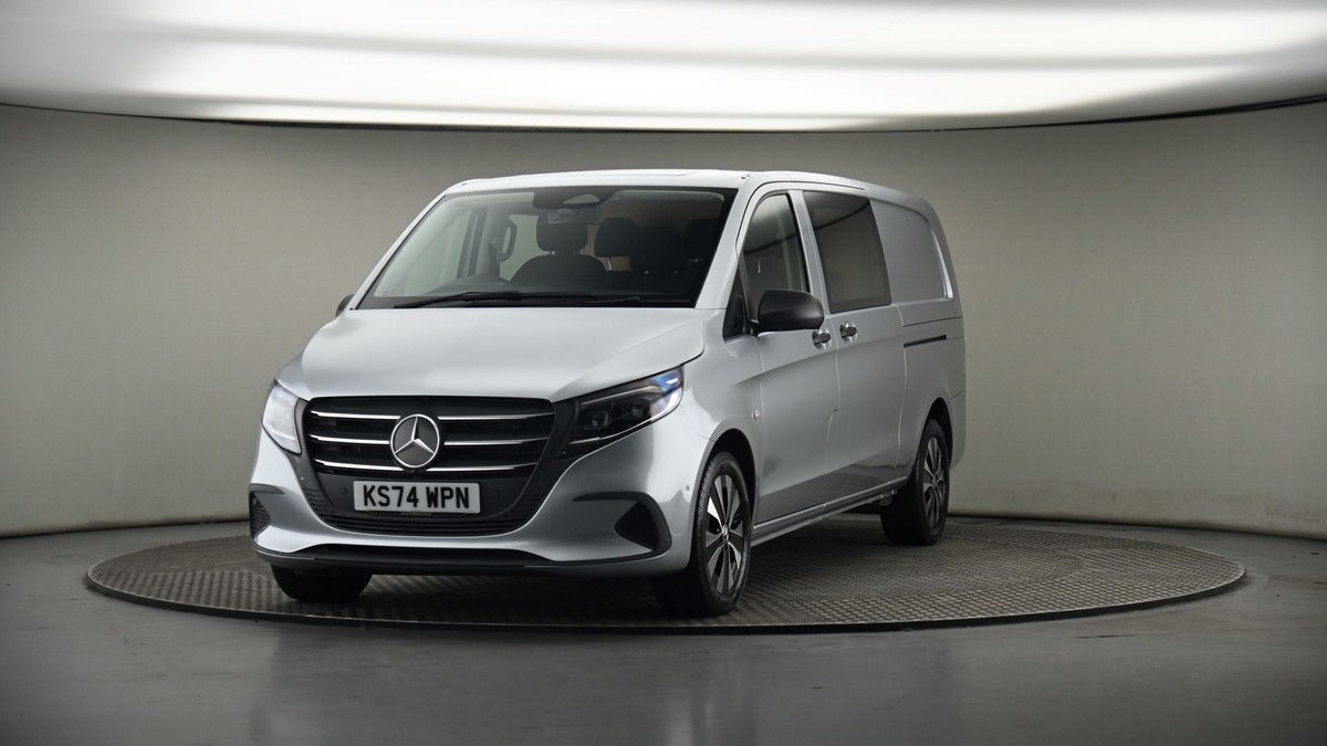 More views of Mercedes-Benz Vito
