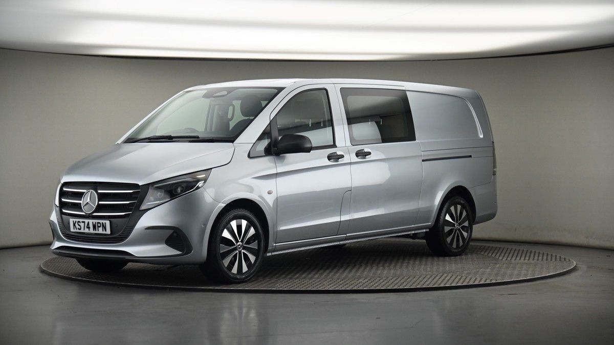 More views of Mercedes-Benz Vito