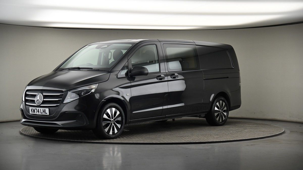 More views of Mercedes-Benz Vito
