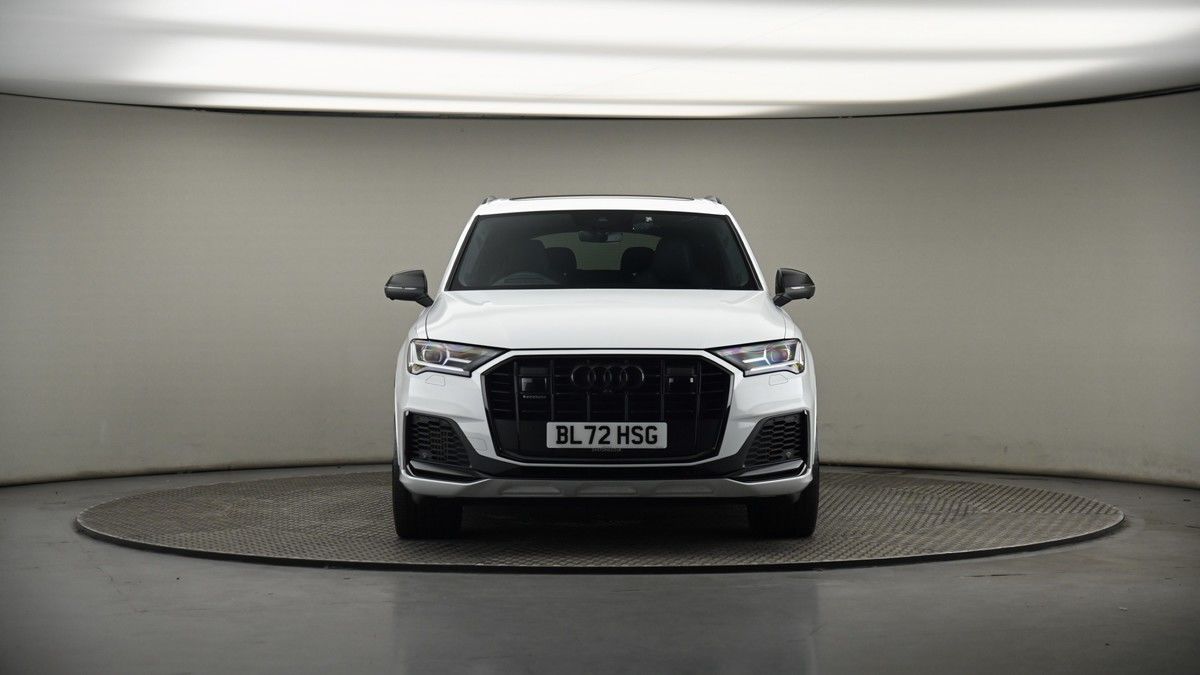 Audi Q7 Image 18