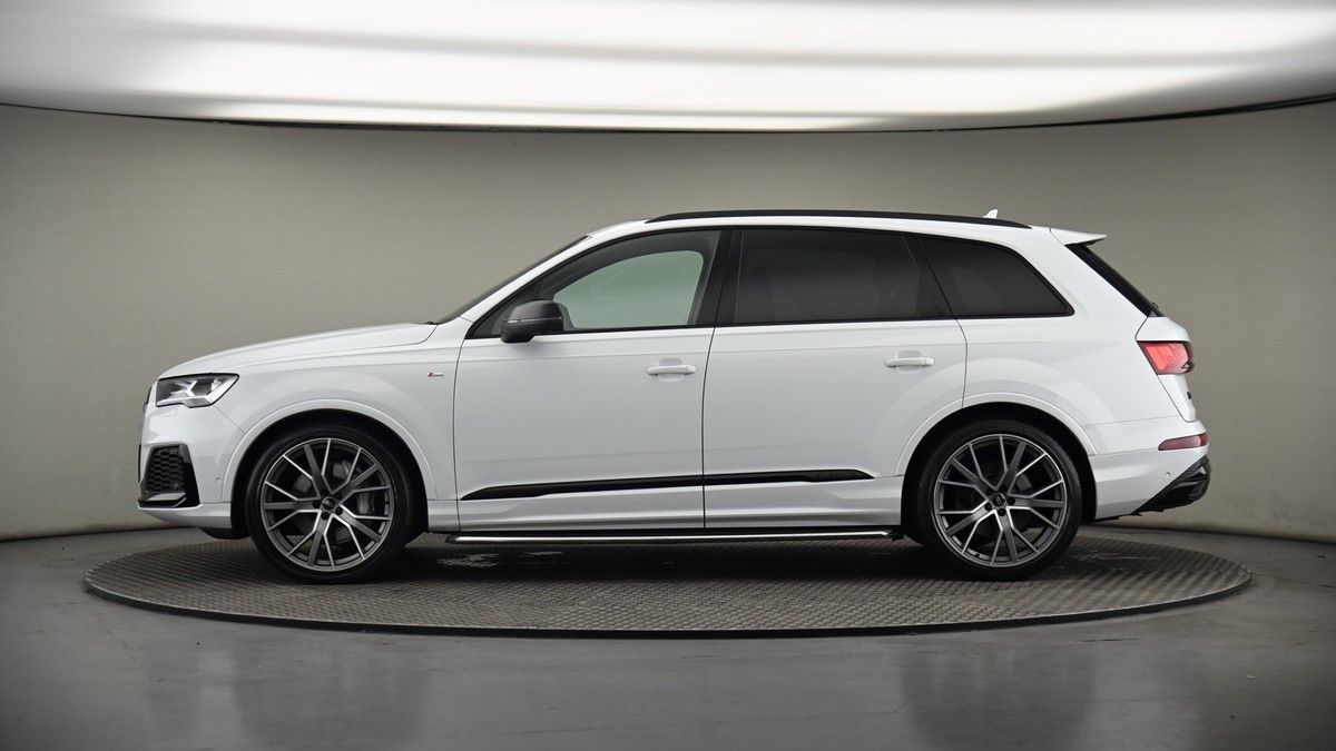 Audi Q7 Image 19