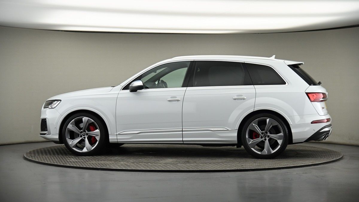 More views of Audi SQ7