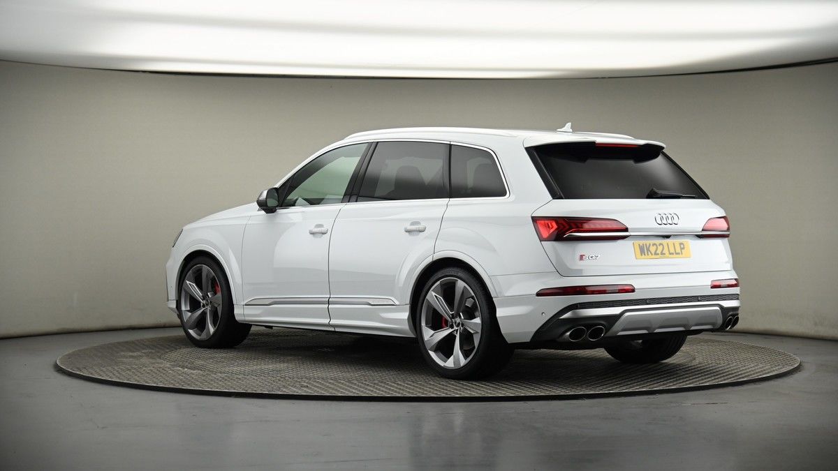 More views of Audi SQ7