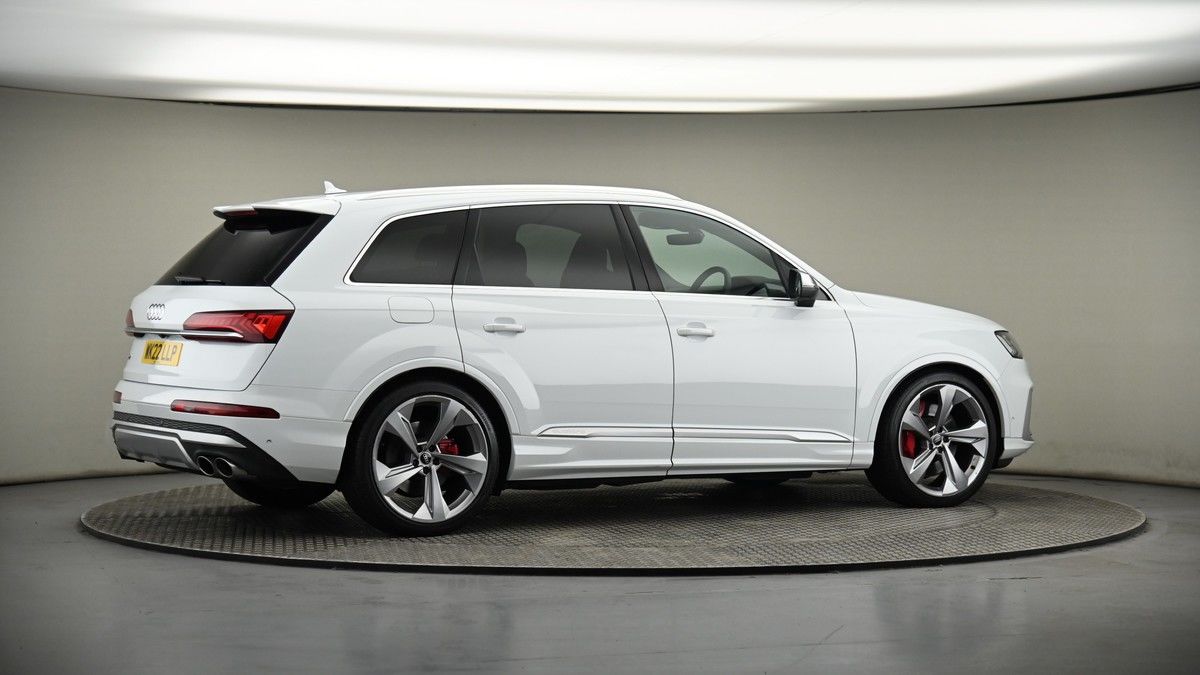 More views of Audi SQ7