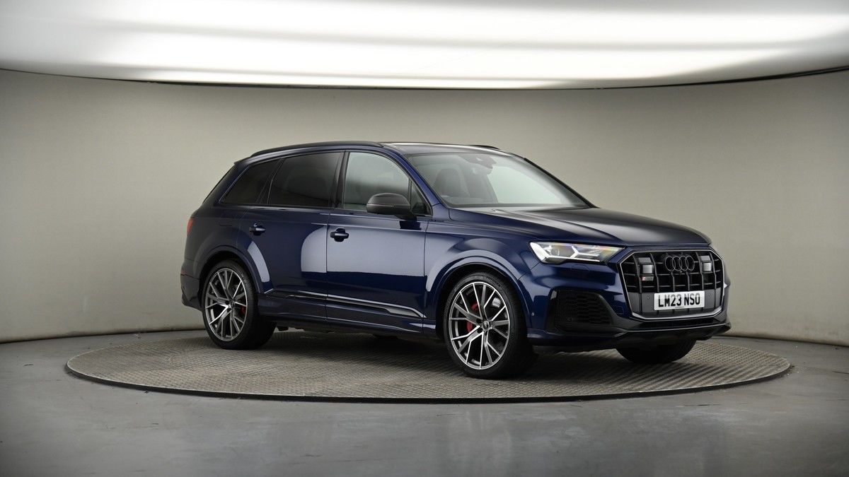 More views of Audi SQ7