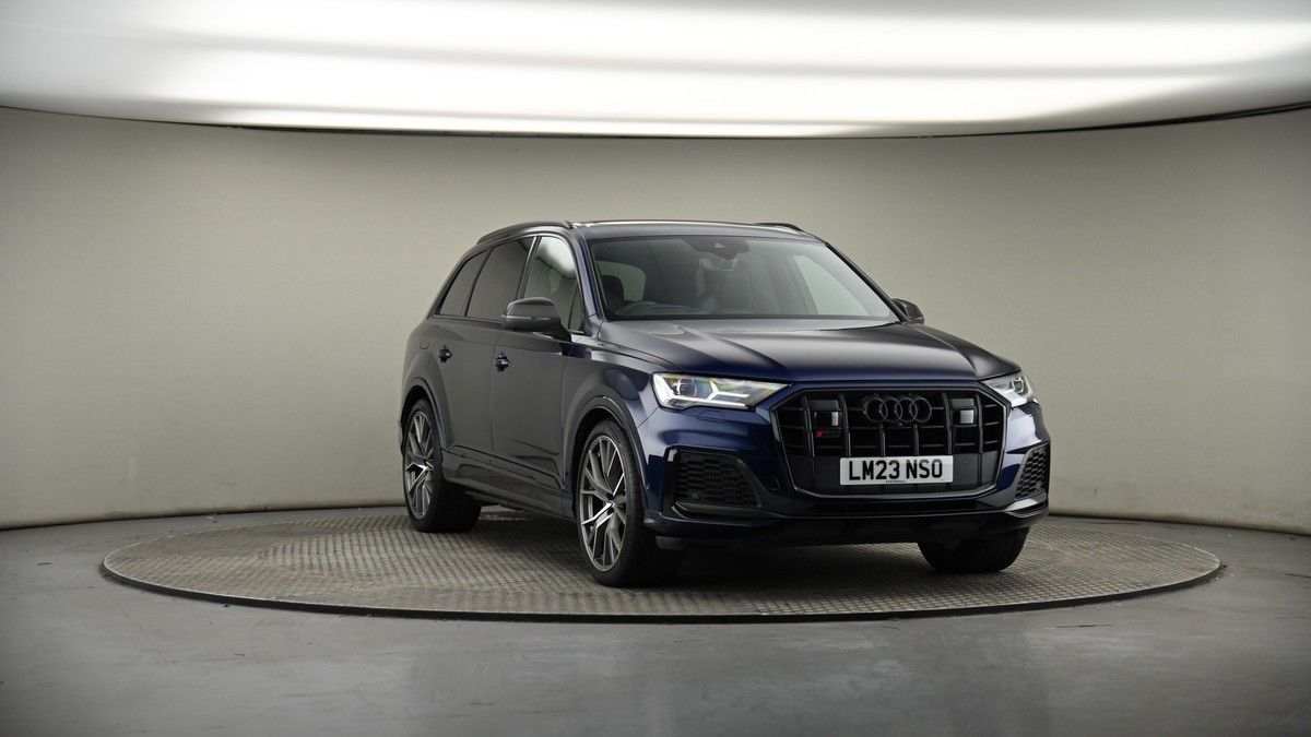 More views of Audi SQ7