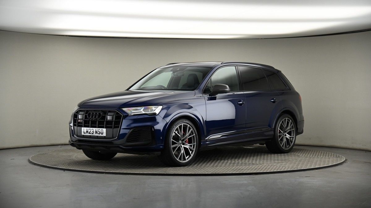 More views of Audi SQ7