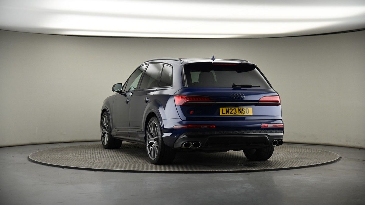 More views of Audi SQ7