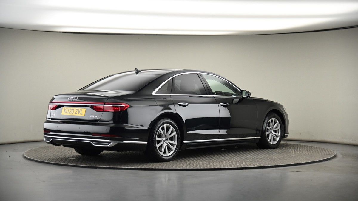 Audi A8 Image 7