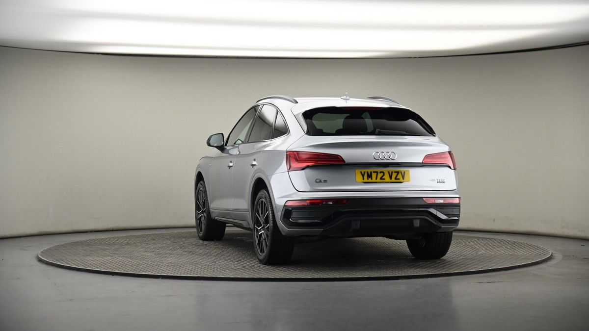 More views of Audi Q5