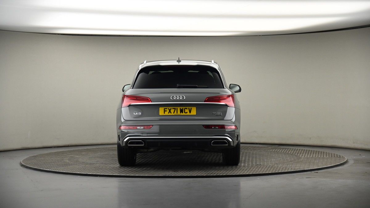 Audi Q5 Image 16