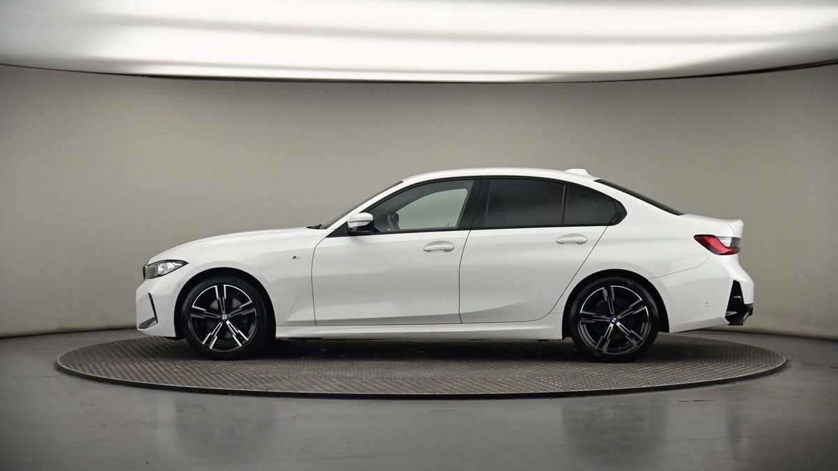 BMW 3 Series Image 19