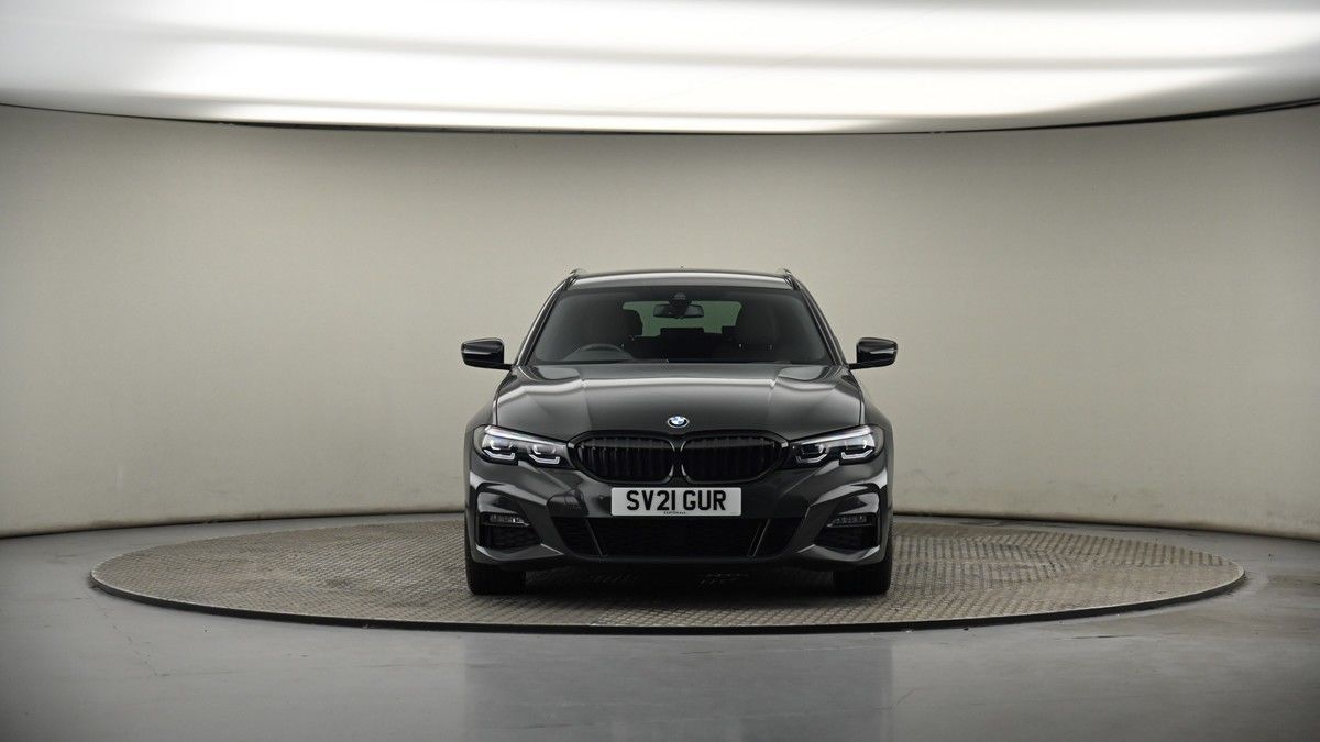 BMW 3 Series Image 18