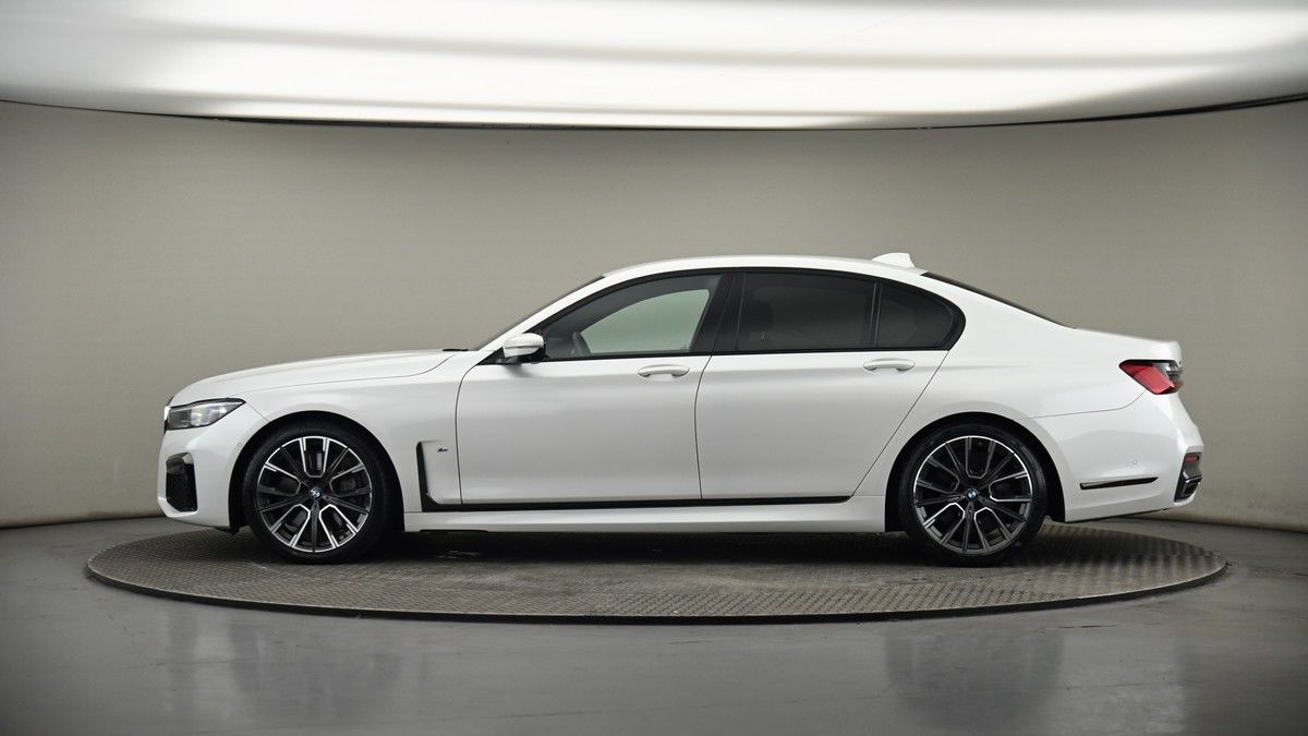 BMW 7 Series Image 19
