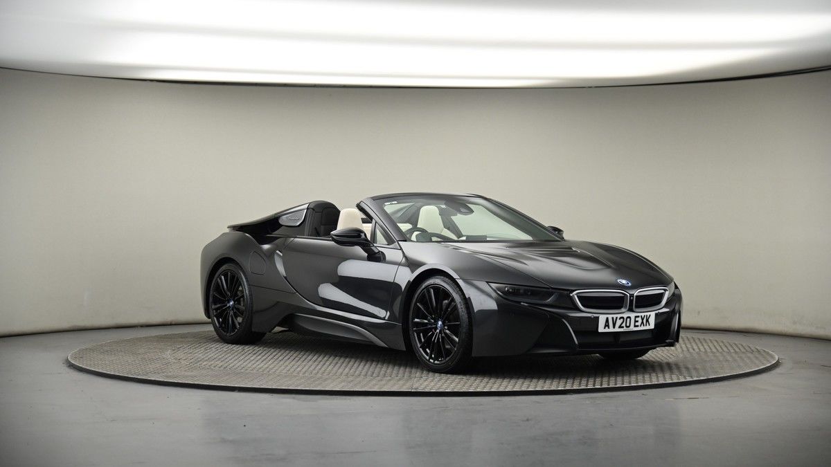 More views of BMW i8