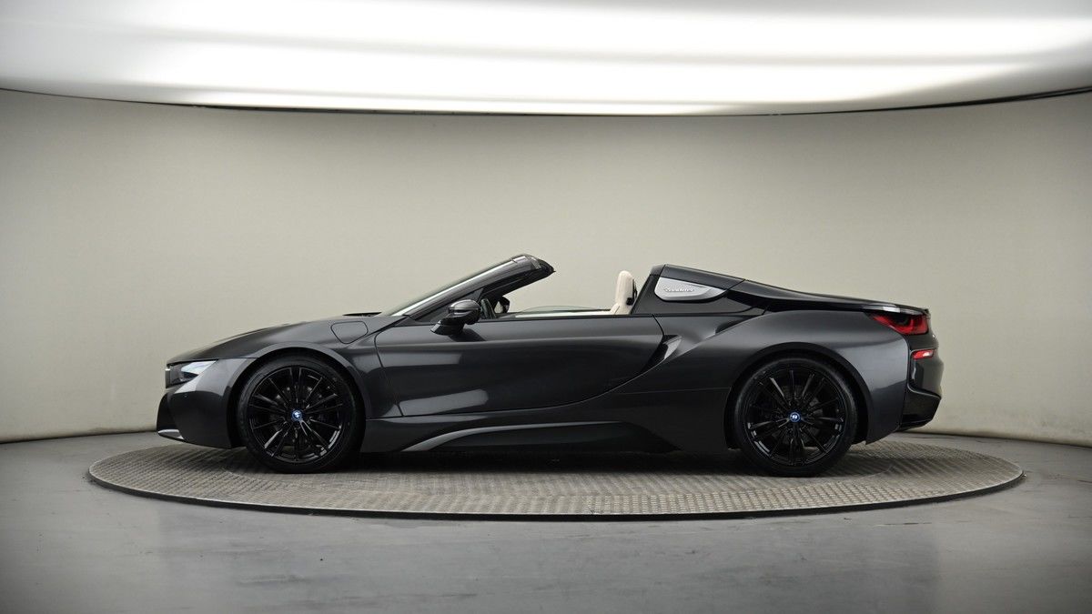 BMW i8 Image 19