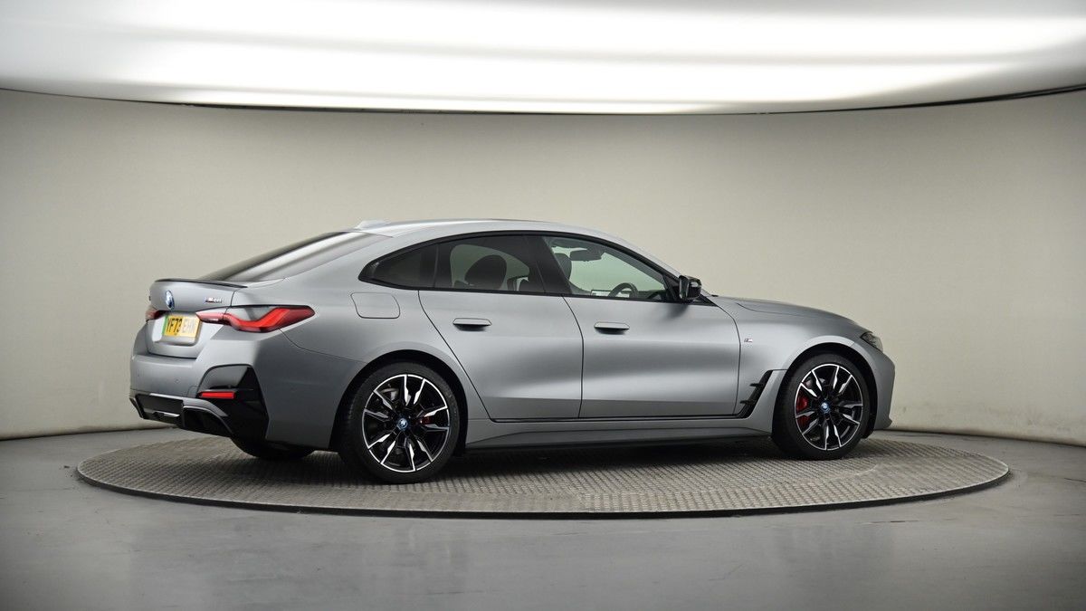 More views of BMW i4
