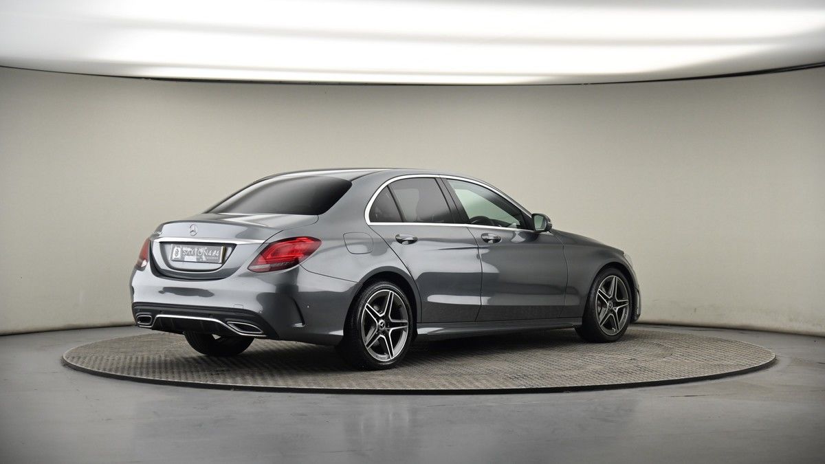 Mercedes-Benz C Class Image 12