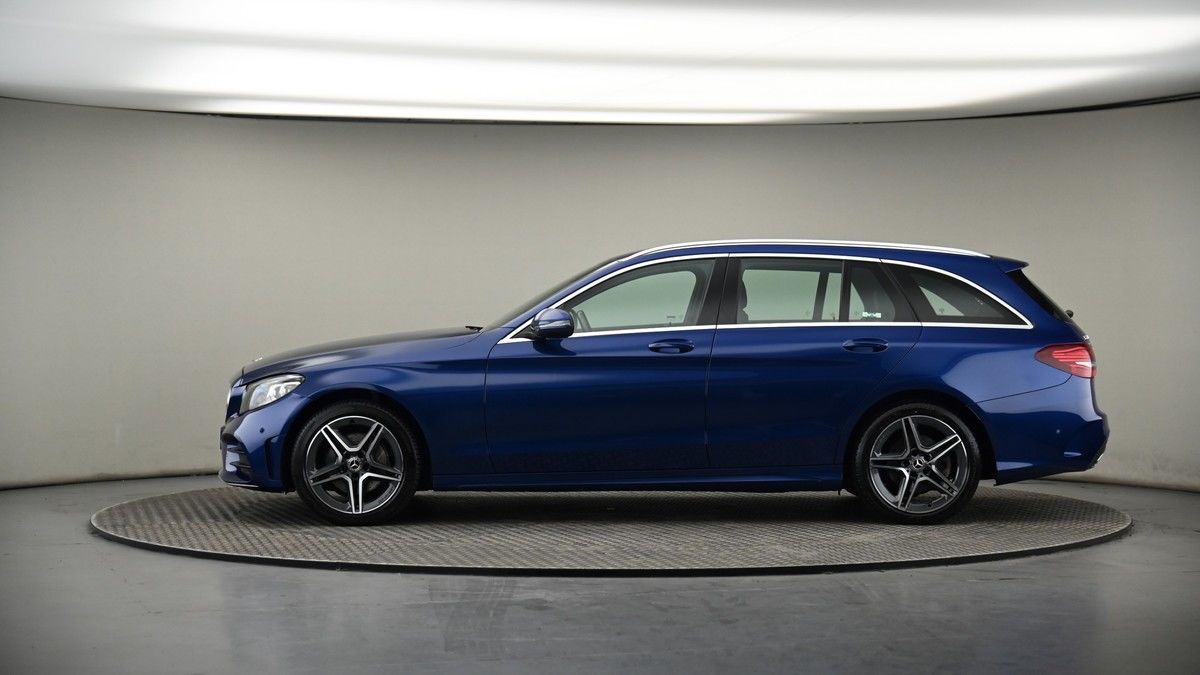 Mercedes-Benz C Class Image 19