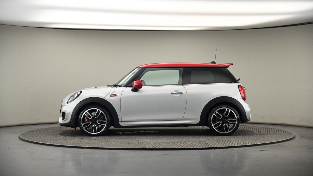 MINI Hatch Image 19
