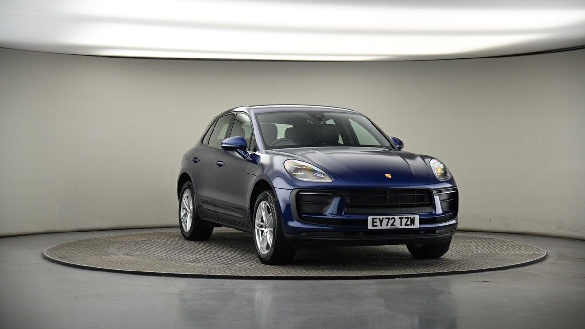 More views of Porsche Macan