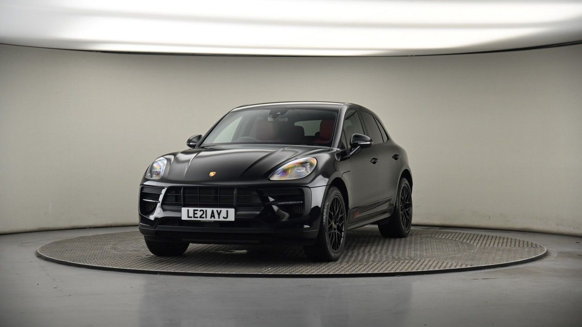 More views of Porsche Macan