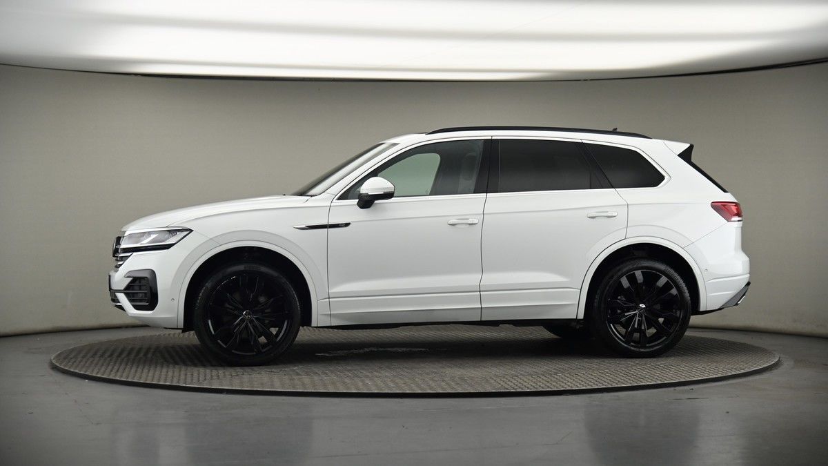 More views of Volkswagen Touareg