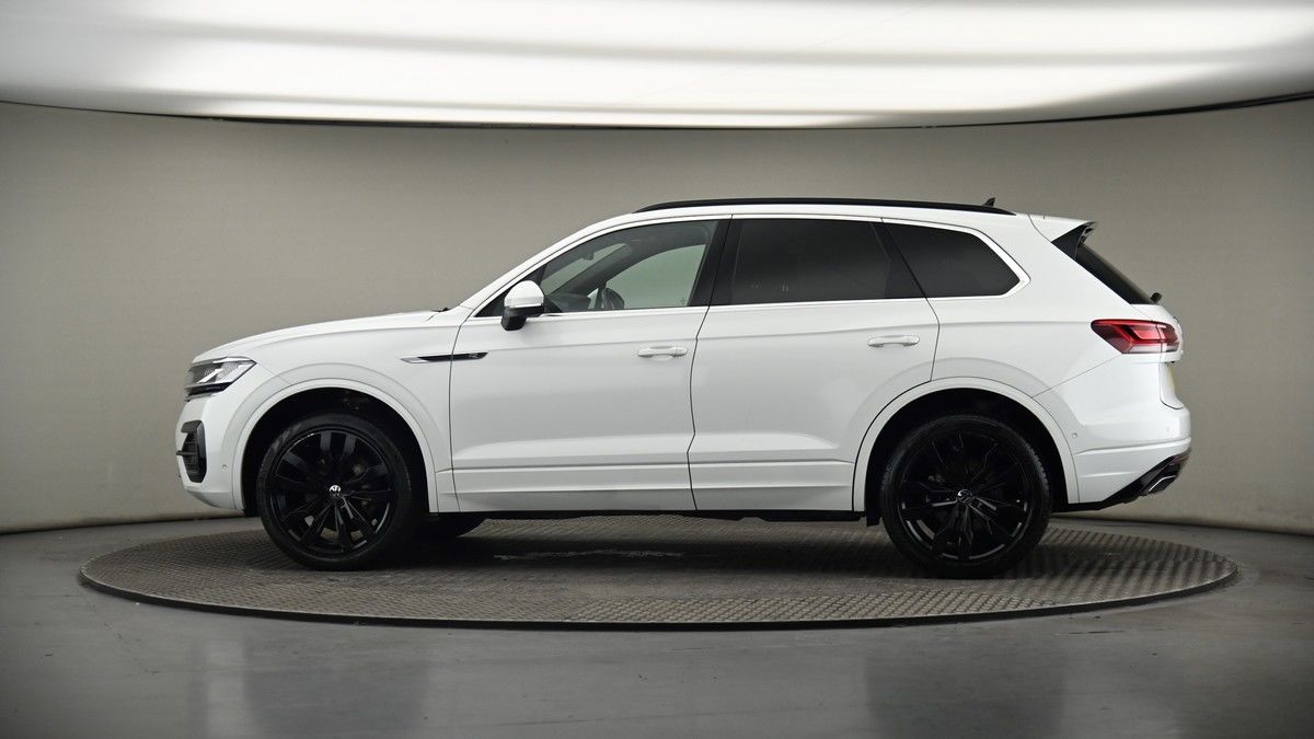 More views of Volkswagen Touareg