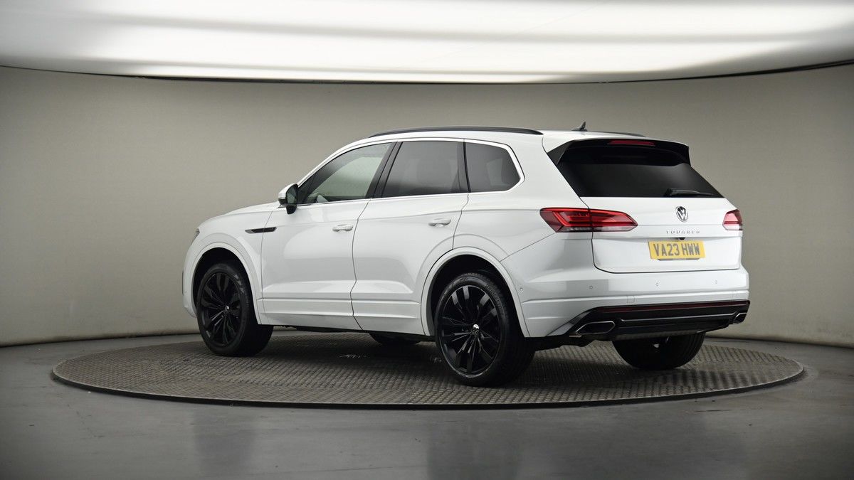 More views of Volkswagen Touareg