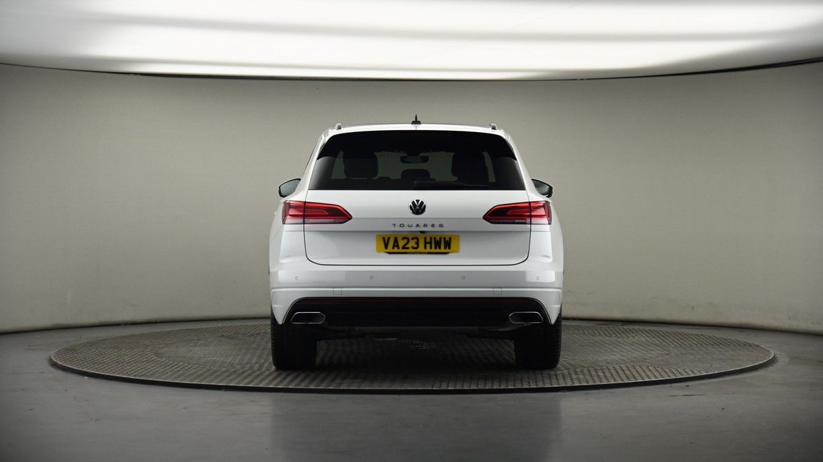 Volkswagen Touareg Image 17