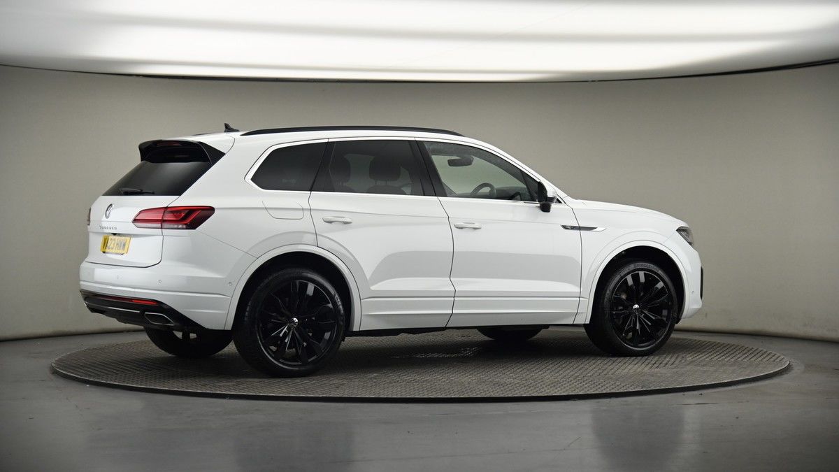 More views of Volkswagen Touareg