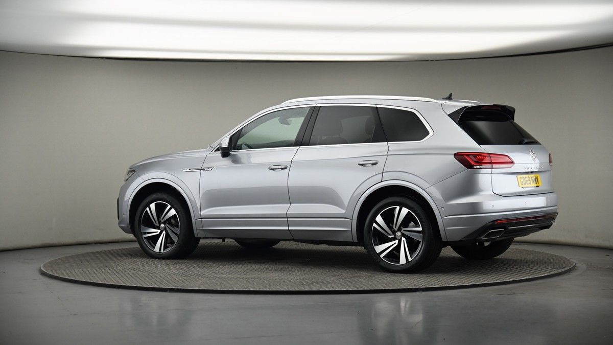 More views of Volkswagen Touareg
