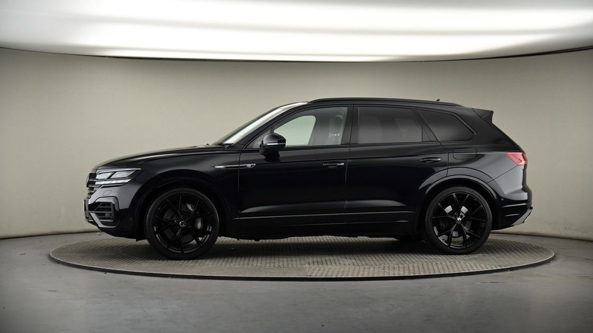 More views of Volkswagen Touareg