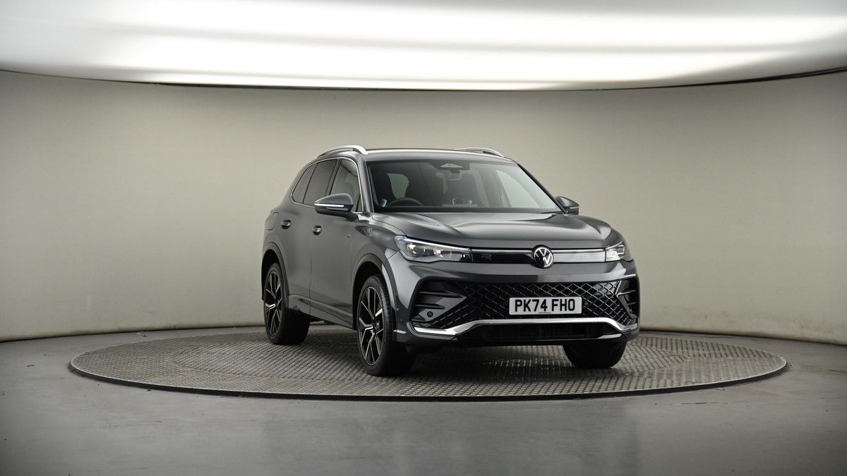 More views of Volkswagen Tiguan