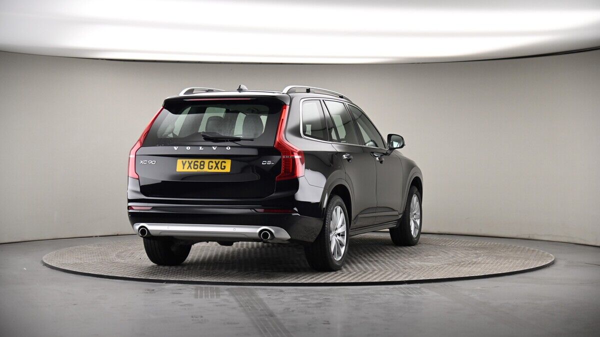 More views of Volvo XC90