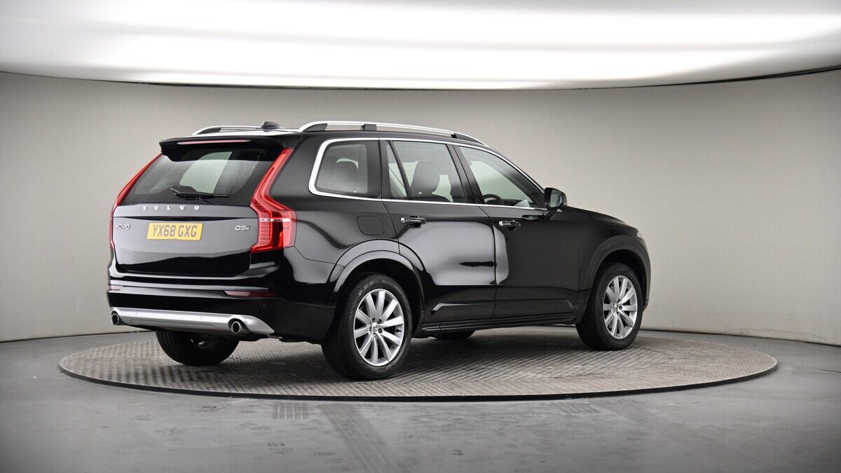 Volvo XC90 Image 7