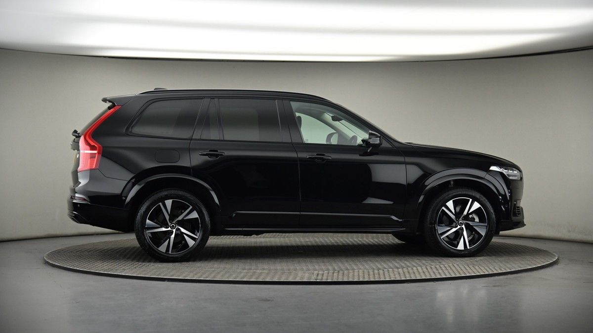 More views of Volvo XC90
