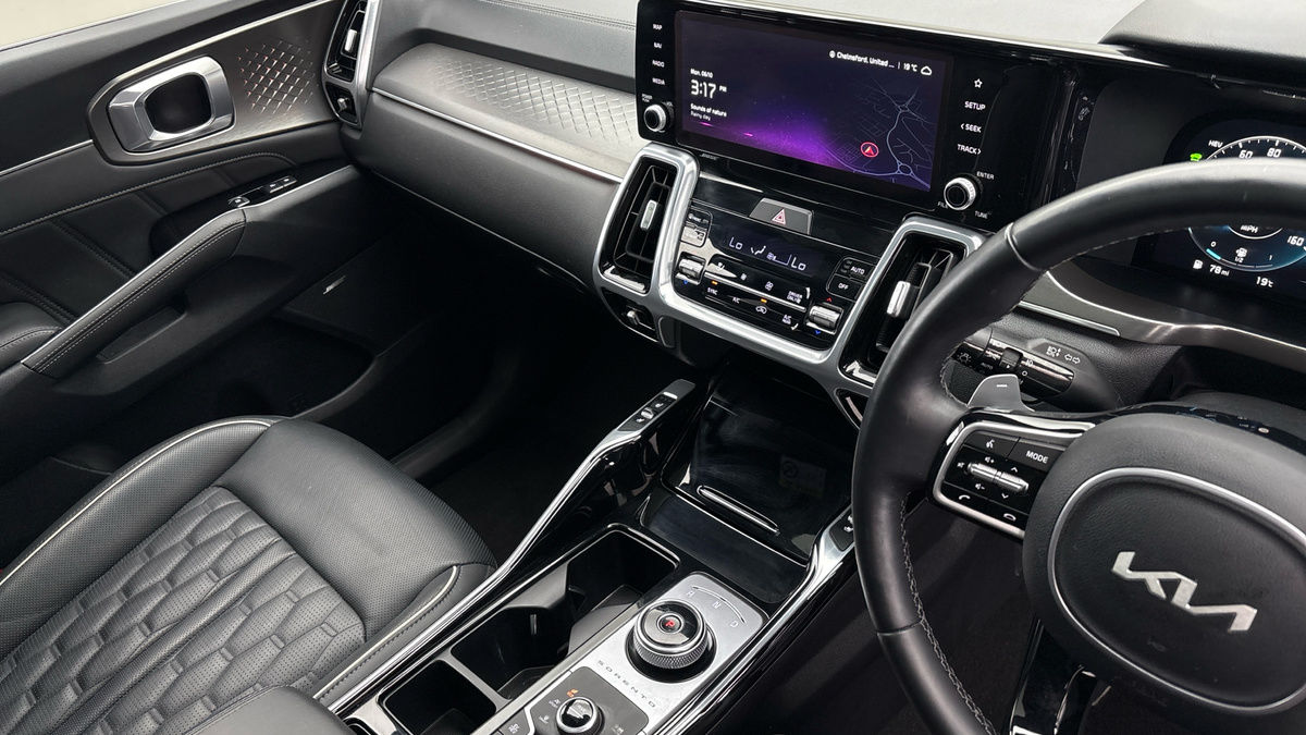 Kia Sorento Image 18