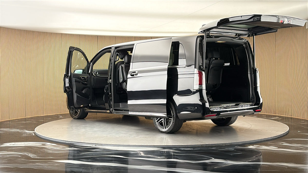 More views of Mercedes-Benz V Class