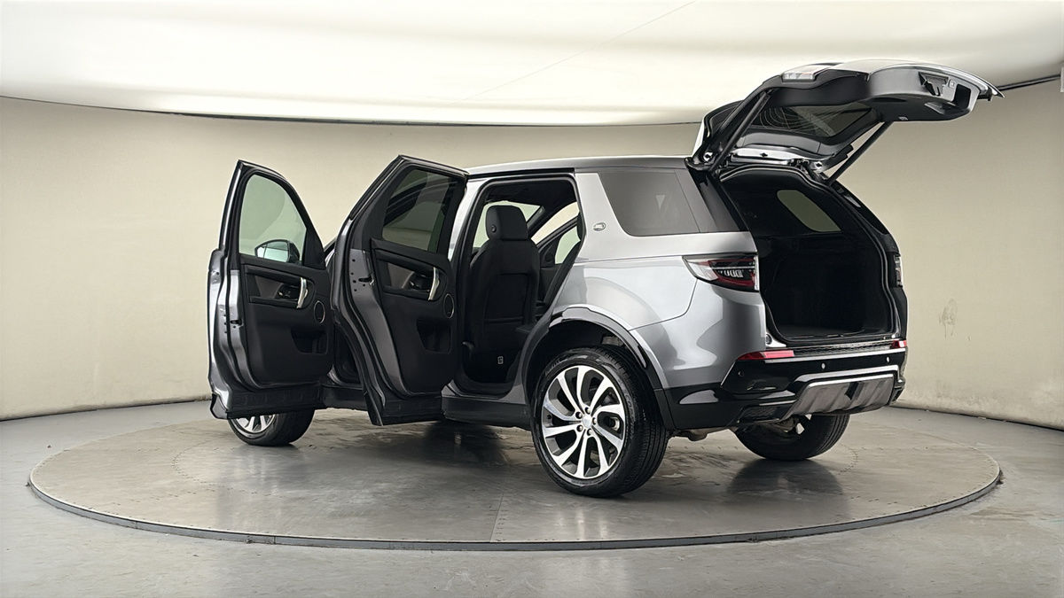 More views of Land Rover Discovery Sport