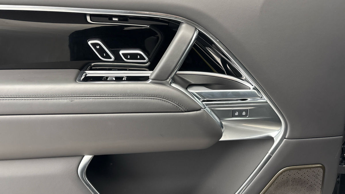 Land Rover Range Rover Image 19