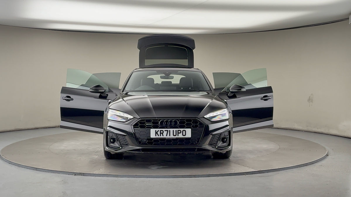 More views of Audi A5