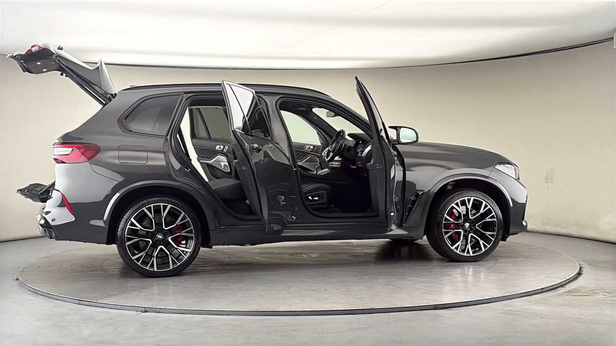 More views of BMW X5 M