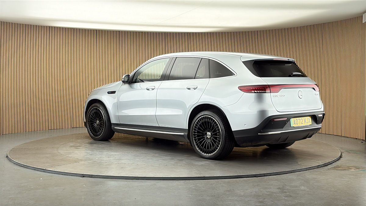 More views of Mercedes-Benz EQC