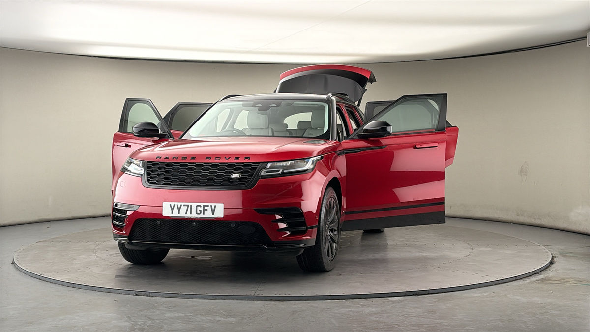 More views of Land Rover Range Rover Velar